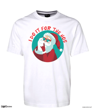 Load image into Gallery viewer, I Do It For The Hos Santa Christmas T-shirt CRU01-1HT-24035
